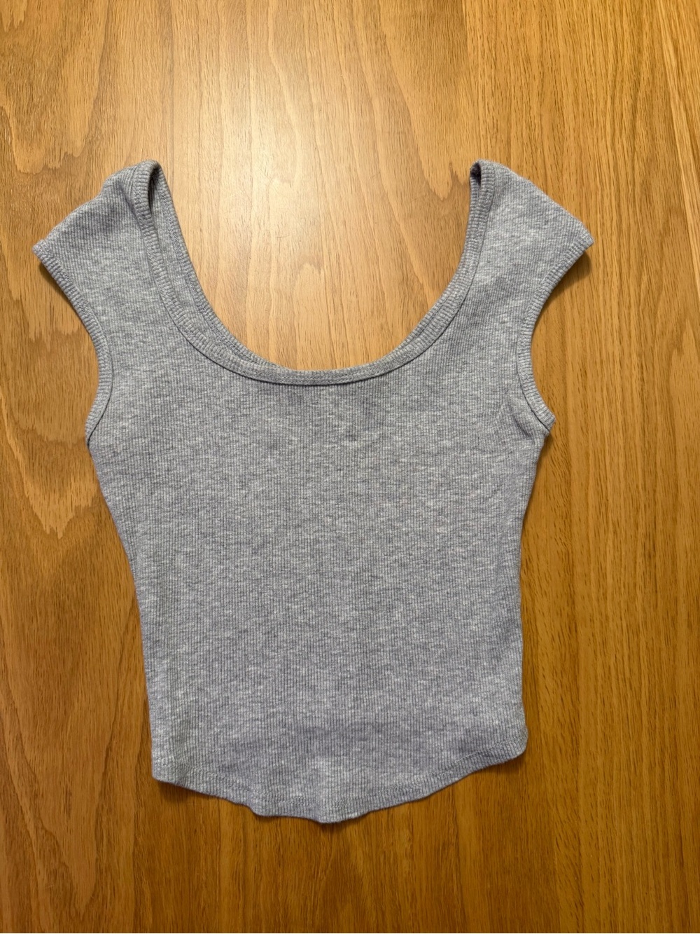 Bozzolo Light Gray Ribbed Scoop Tank Top